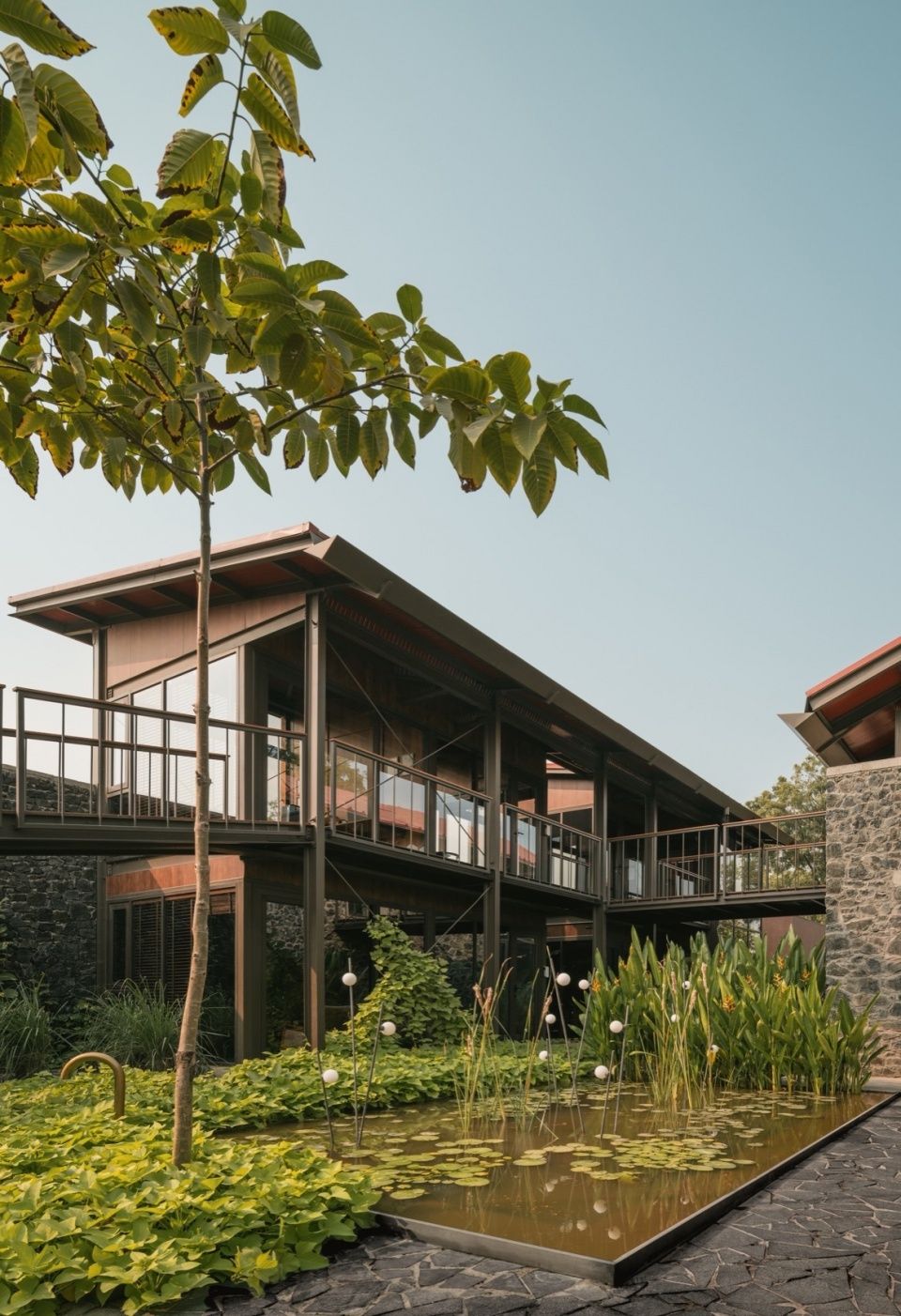 Studio Saransh新办公空间 & “绿洲”,印度 / Studio Saransh
