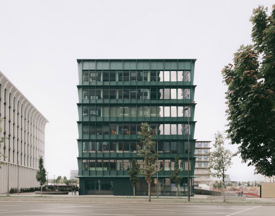 新办公楼，卢森堡 / Bureaux Andrew Phillips