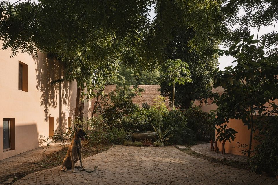 Mana工作室,印度 / Studio IKSOI