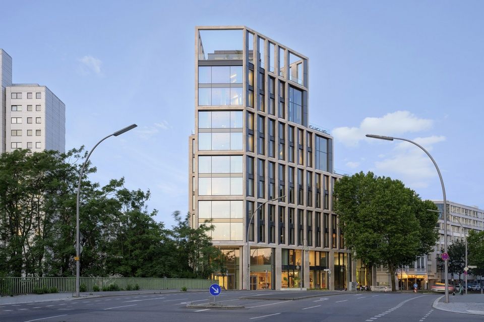 B-One大楼,柏林 / C.F. Møller Architects