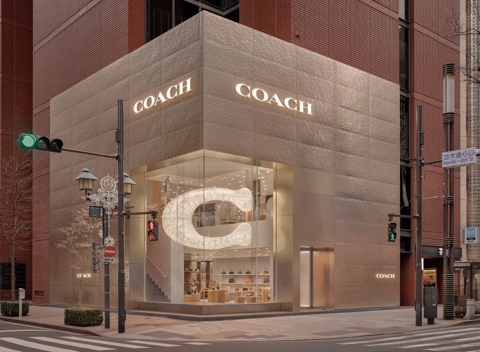 Coach银座旗舰店，东京 / CURIOSITY