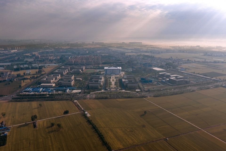 河南信息科技学院图书馆,鹤壁 / 同济四时方院