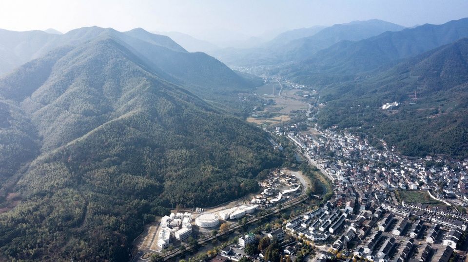 安吉游戏幼儿园与国际儿童中心，浙江 / OLI Architecture