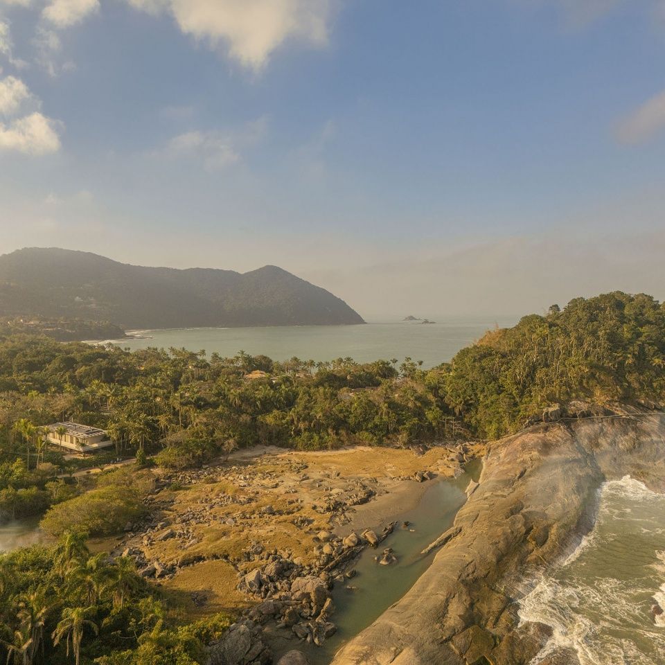 Biribinhas住宅景观设计,巴西 / Rodrigo Oliveira Paisagismo