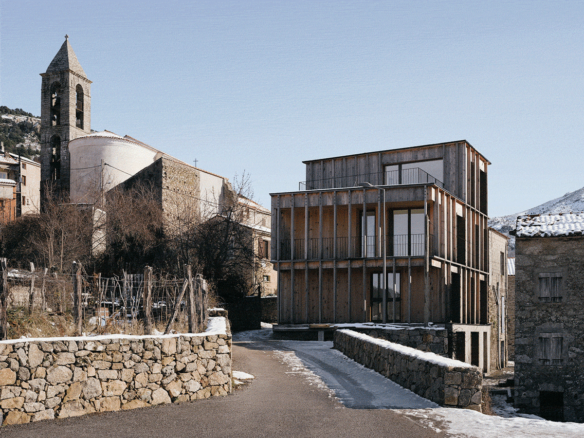 科西嘉Cristinacce市政公寓,法国 / Orma architettura