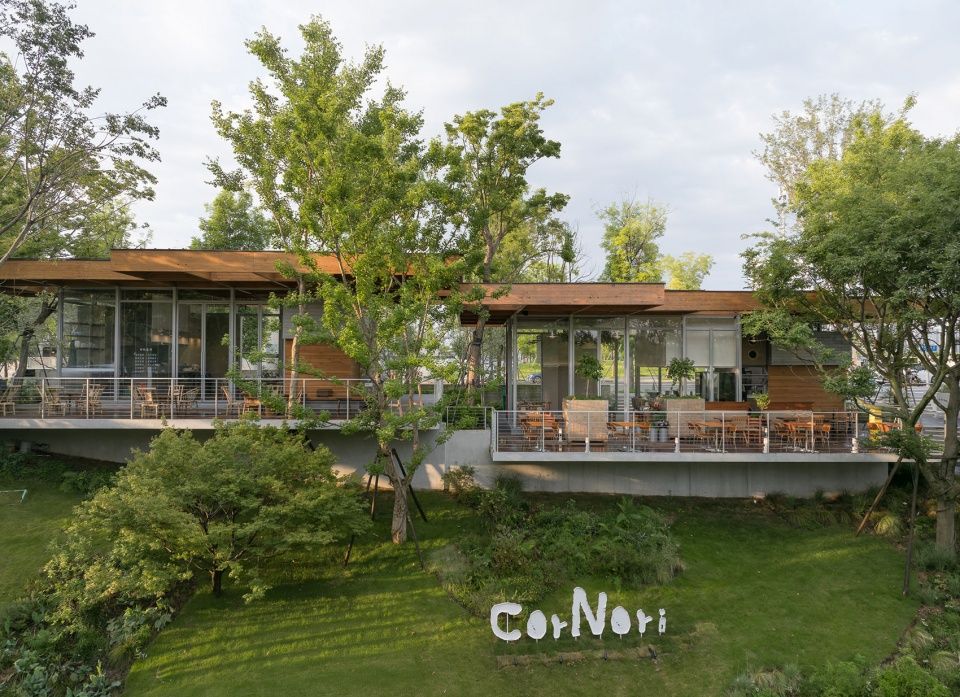 麓湖红石CorNori,四川成都 / 口口建筑