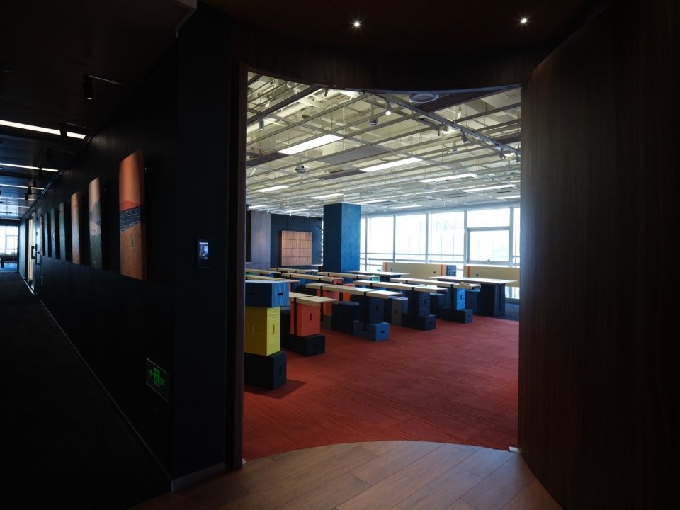 Shanghai Xiyue Investment Headquarters Multifunctional Space/Liu Yuyang Architecture Office