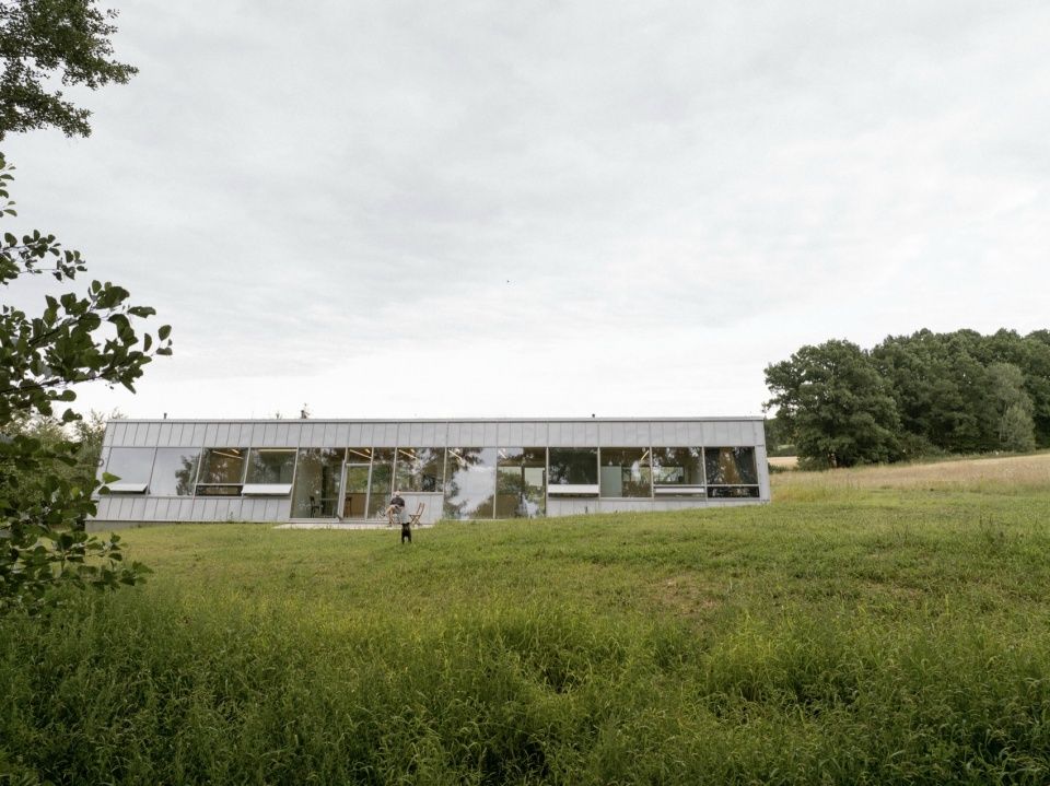 Slope Modular House, Czech Republic/PAPUNDEKL ARCHITECTS