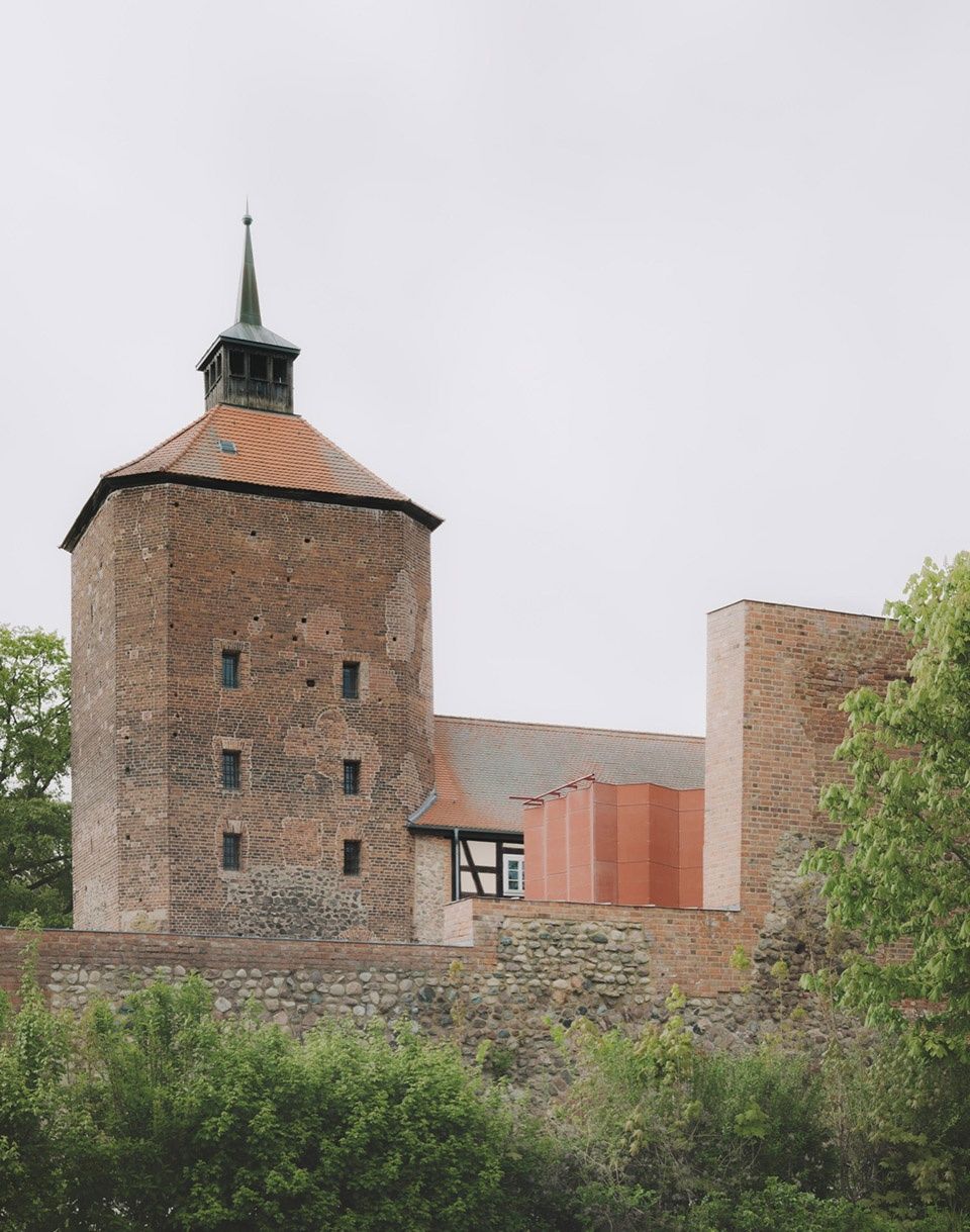 BURGBÜHNE BEESKOW Theatre, Germany/Atelier Fanelsa