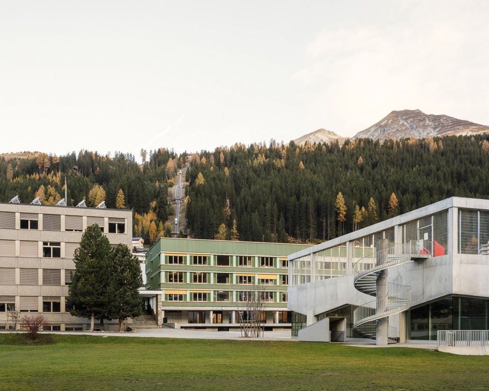 Davos学校扩建，瑞士 / CURA Architekten