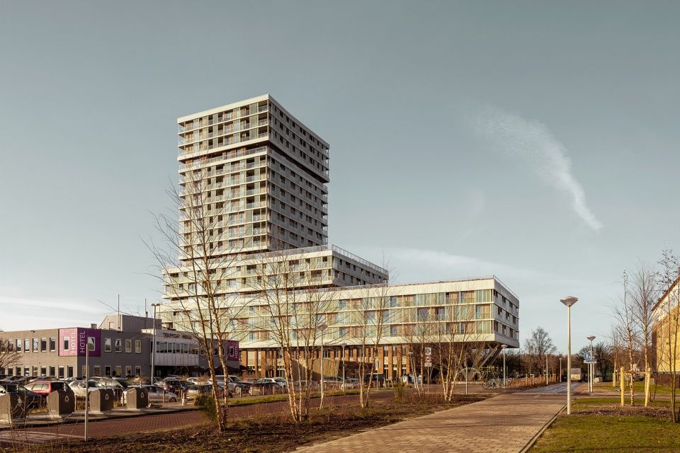 漂浮花园住宅综合体，荷兰 / Orange Architects