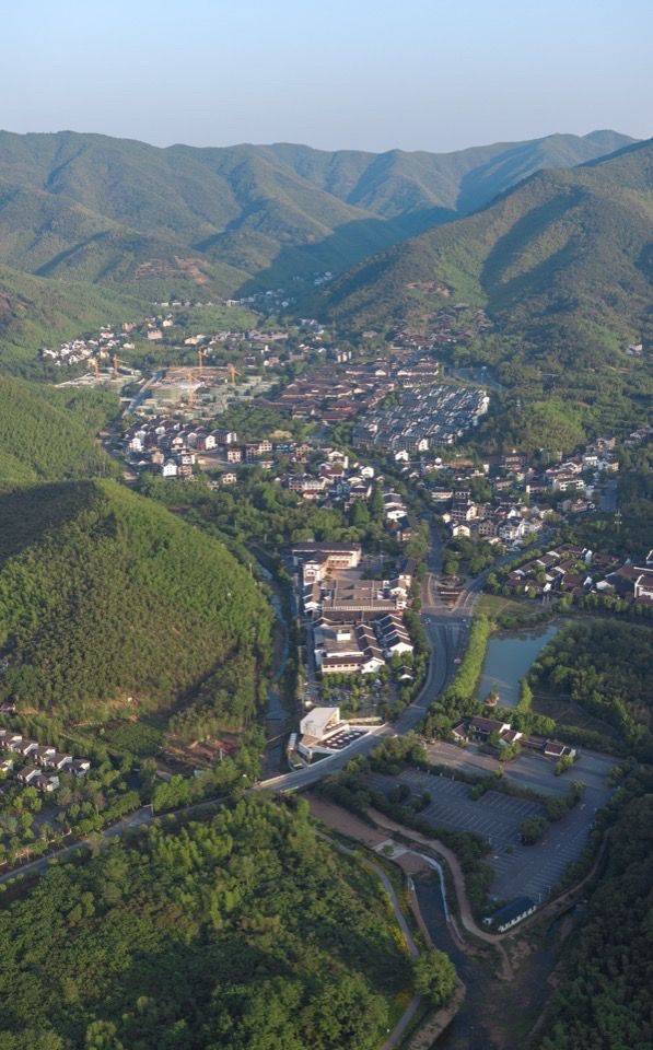 SEEK早到餐厅，浙江 / 度地建筑