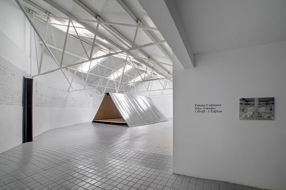 Armed Fabrics装置，意大利 / Paloma Cañizares