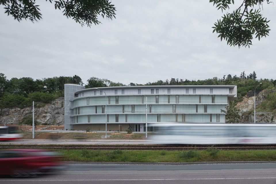 Diorit住宅大楼，捷克 / Architekti DRNH