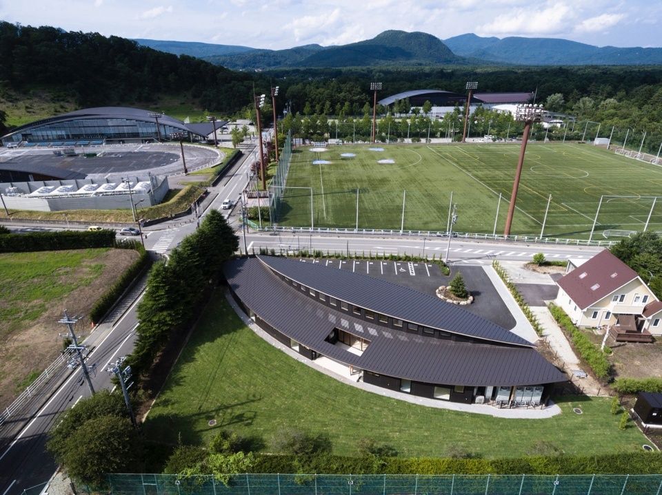 Poppins Nursery school轻井泽风越，日本 / 日建设计