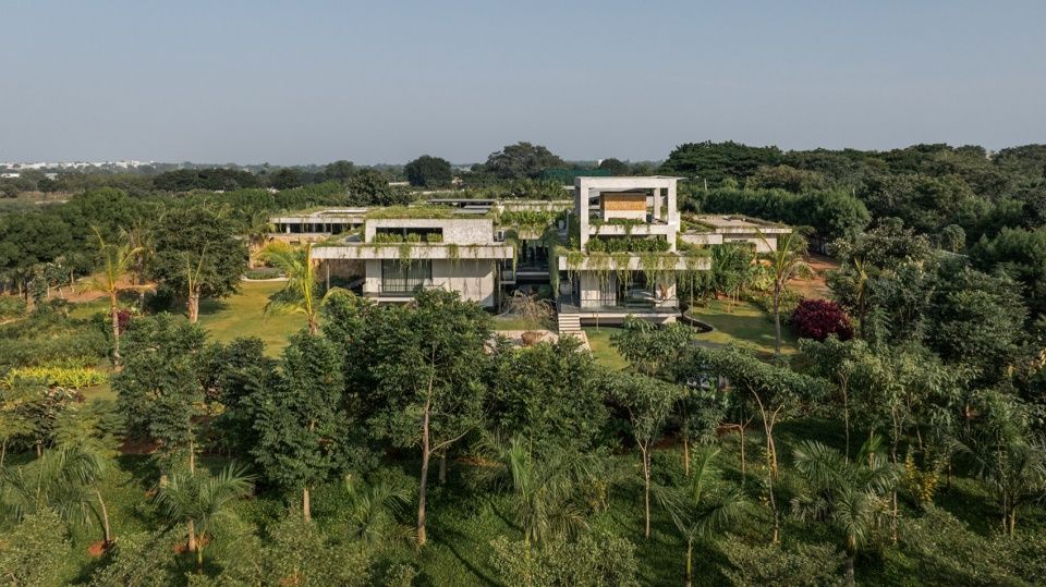 Antriyaz住宅，印度 / 23 Degrees Design Shift