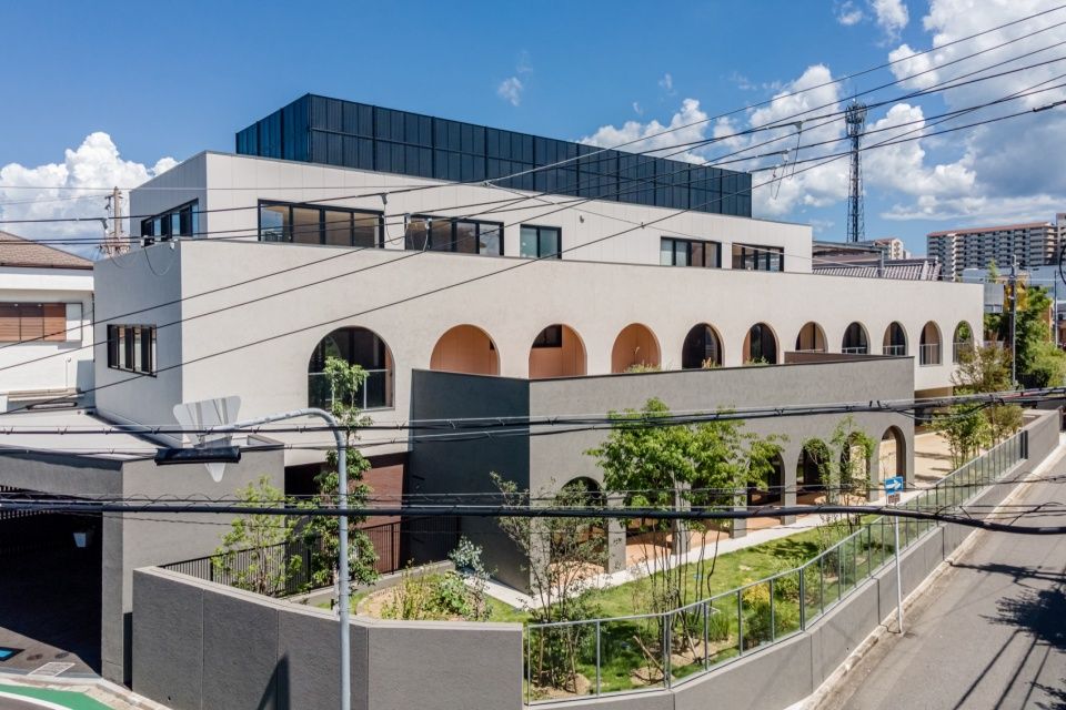 KC幼儿园及托育园，日本 / HIBINOSEKKEI + Youji no Shiro + KIDS DESIGN LABO