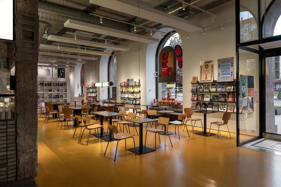 SENS 书店，乌克兰 / Depo Architects