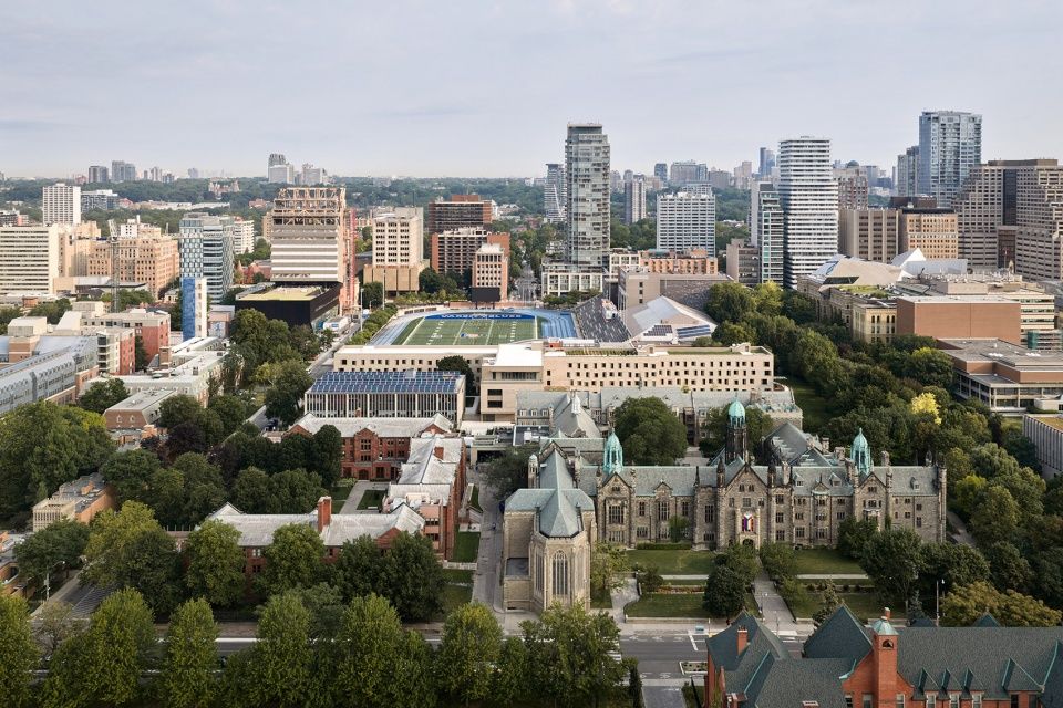 Lawson Center for Sustainability, Trinity College, University of Toronto, RDHA, Canada/Mecanoo