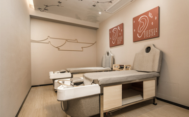 耳儒，上海/室内