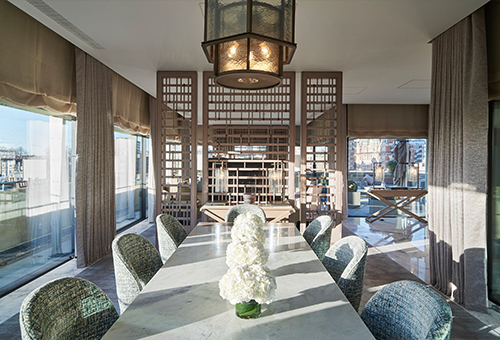 柏凯丽酒店 月牙亭套房，伦敦/室内设计