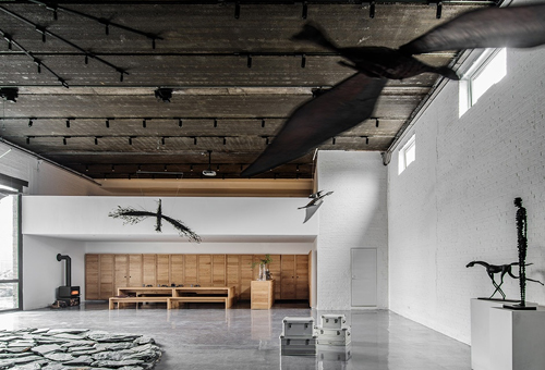 梅赛德斯-乌尼莫克展厅,北京/室内