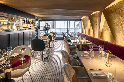 Mercedes me HK 升级版，香港/室内设计