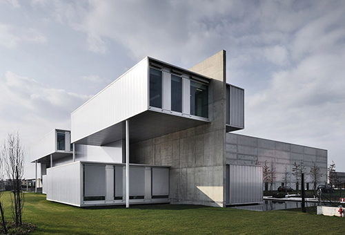 Matteograssi Headquarters，朱萨诺