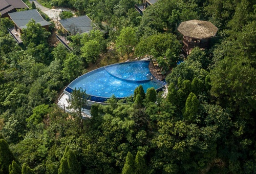 星舟 – 富春江畔的空中泳池，杭州 / 建筑