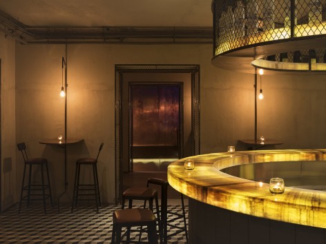 007-Fly Lounge by Jin Design Studio