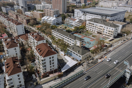 白色七巧板-上海华东师大一村小区入口微，上海/建筑