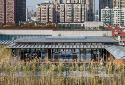 屋上三间，上海 /建筑