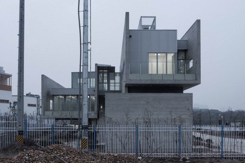 003-Control House for the Pump Sluice Station on Nangupu River By Atelier Z+