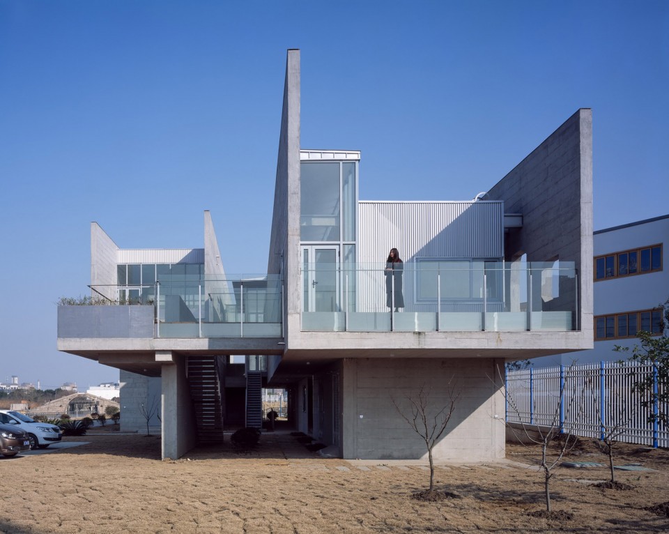 009-Control House for the Pump Sluice Station on Nangupu River By Atelier Z+