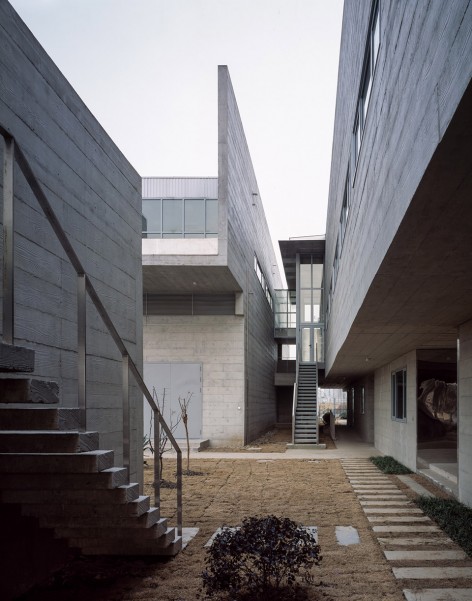 037-Control House for the Pump Sluice Station on Nangupu River By Atelier Z+