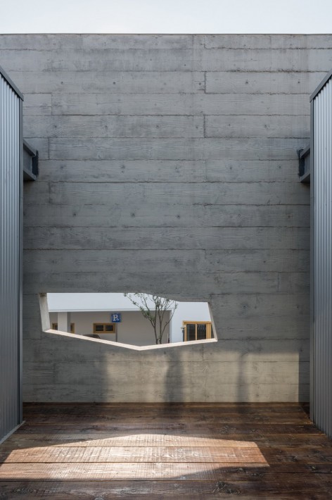 011-Control House for the Pump Sluice Station on Nangupu River By Atelier Z+