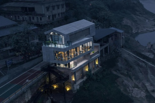 陵江驿渡·三胜车渡服务站，重庆 / 建筑