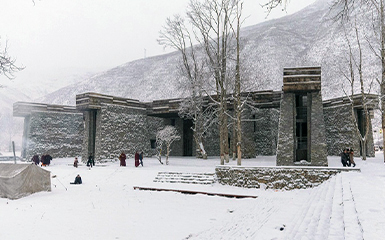 嘉那嘛呢游客到访中心(玉树),青海/建筑