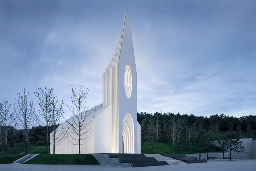 藏马山月空礼堂，青岛 / 建筑