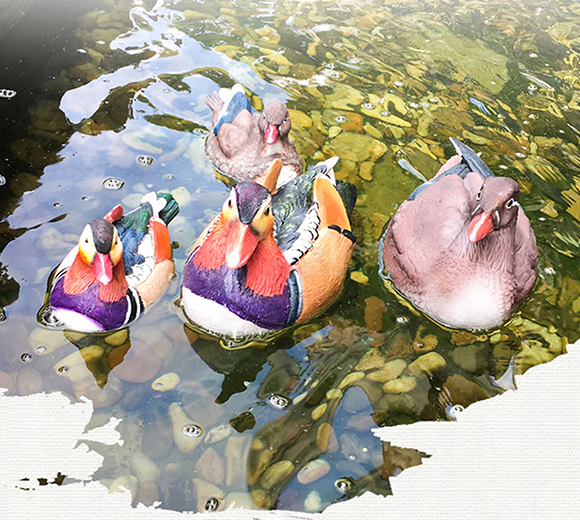 鸿日光辉 庭院装饰户外假山水池鱼塘水景鱼池装饰造景浮水仿真动物天鹅摆件 大号鸳鸯一对