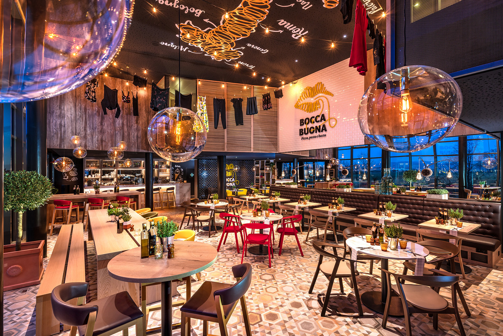 Radisson酒店大堂及餐厅设计，苏黎世/室内