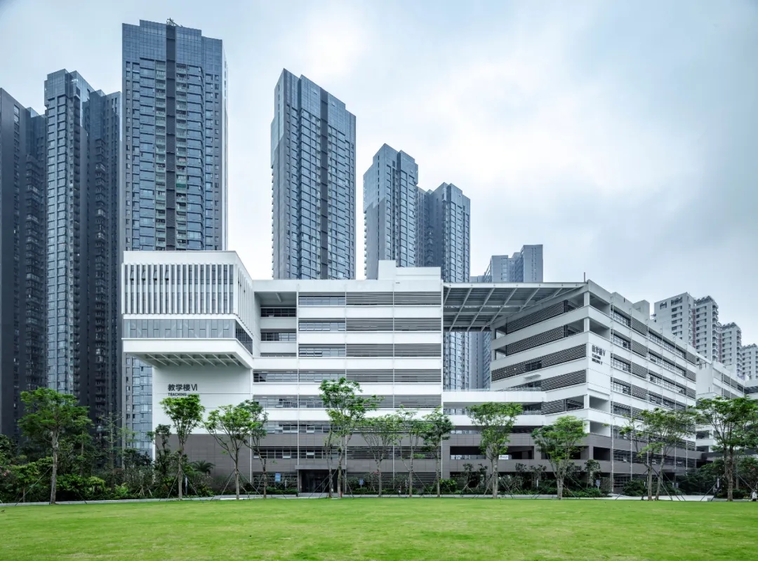 哈尔滨工业大学深圳校区，深圳/建筑