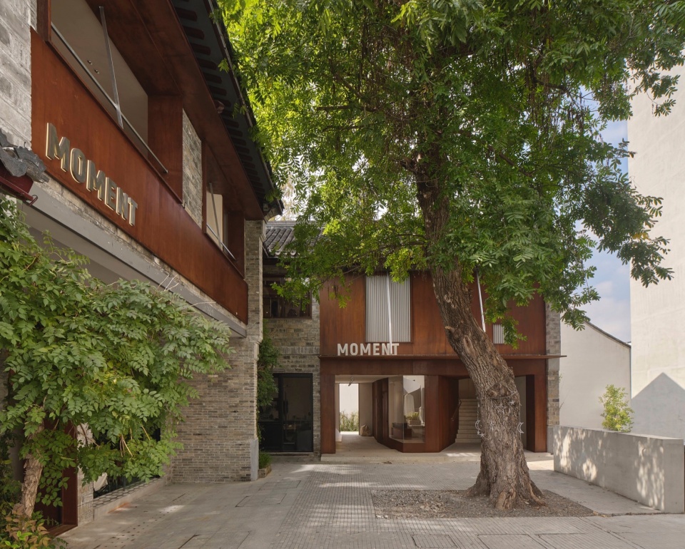 Moment买手店，南京 / 衡建筑