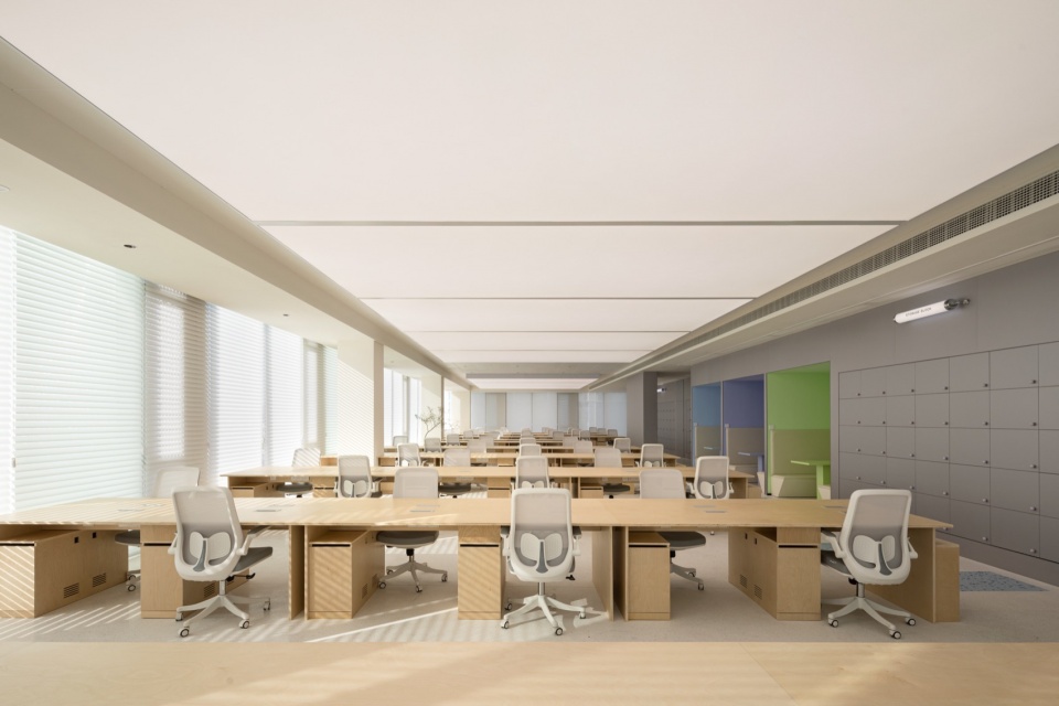 兔头妈妈办公总部,杭州 / 杭州春和水象室内设计