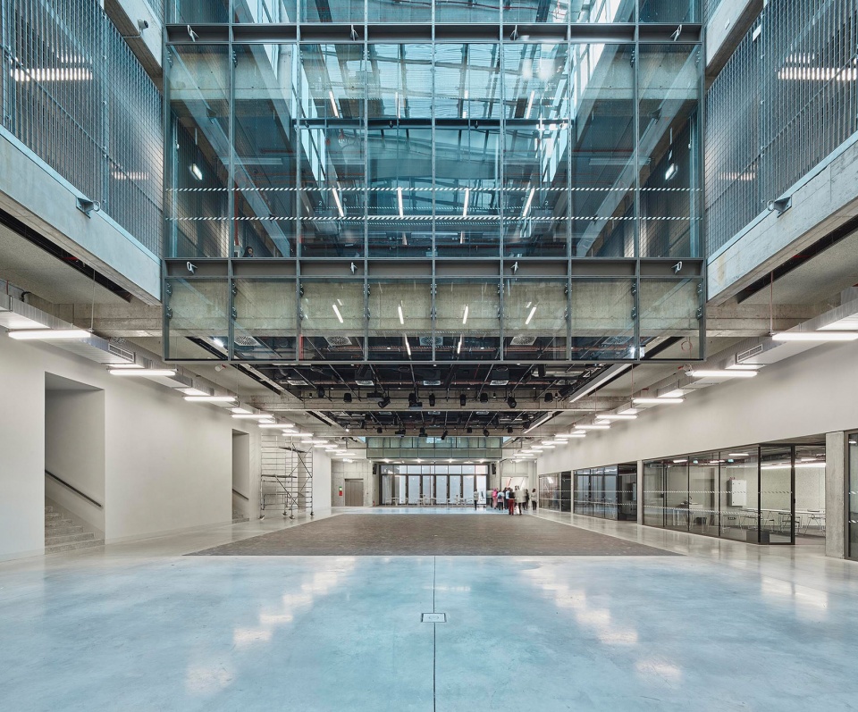 UMPRUM艺术、建筑与设计学院,捷克 / Projektový ateliér UMPRUM