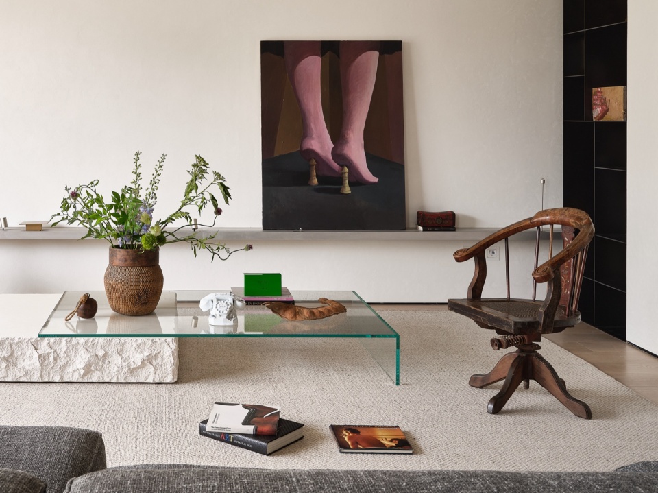 260平米的“一室户”公寓,上海 / 八荒设计