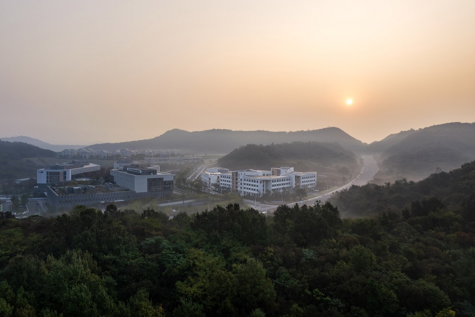 泰康之家苏园二期，南京 / 同济原作设计工作室