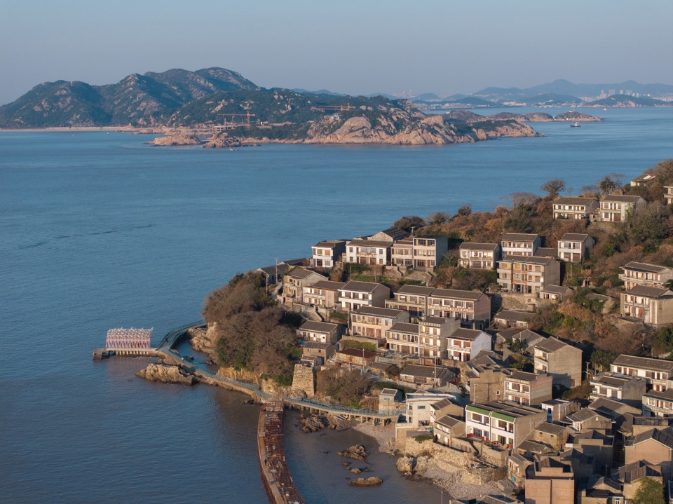 柴山岛海边长亭,舟山 / 栖城设计