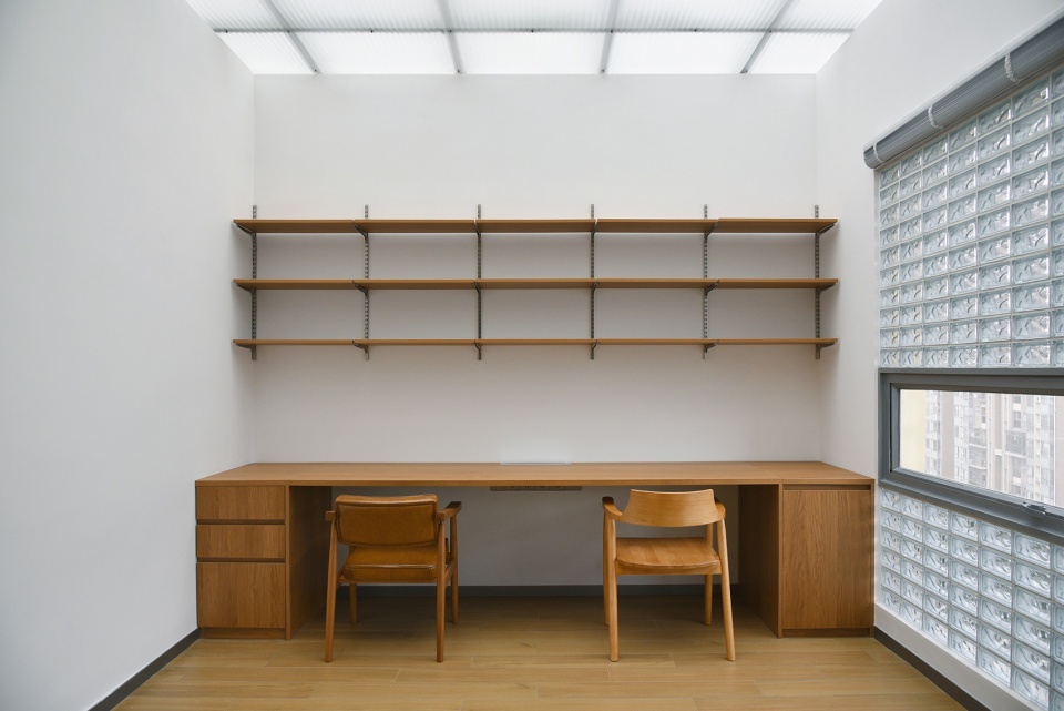 散漫日光与家，广东 / 常名建筑