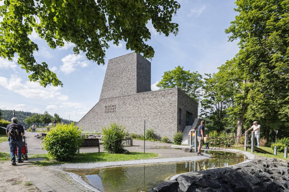 “石水光”游客中心,德国 / Christoph Hesse Architects